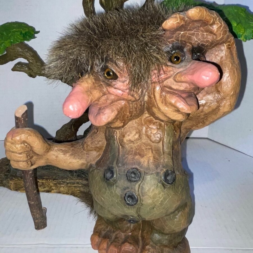 Nyform Two Headed 10" Troll